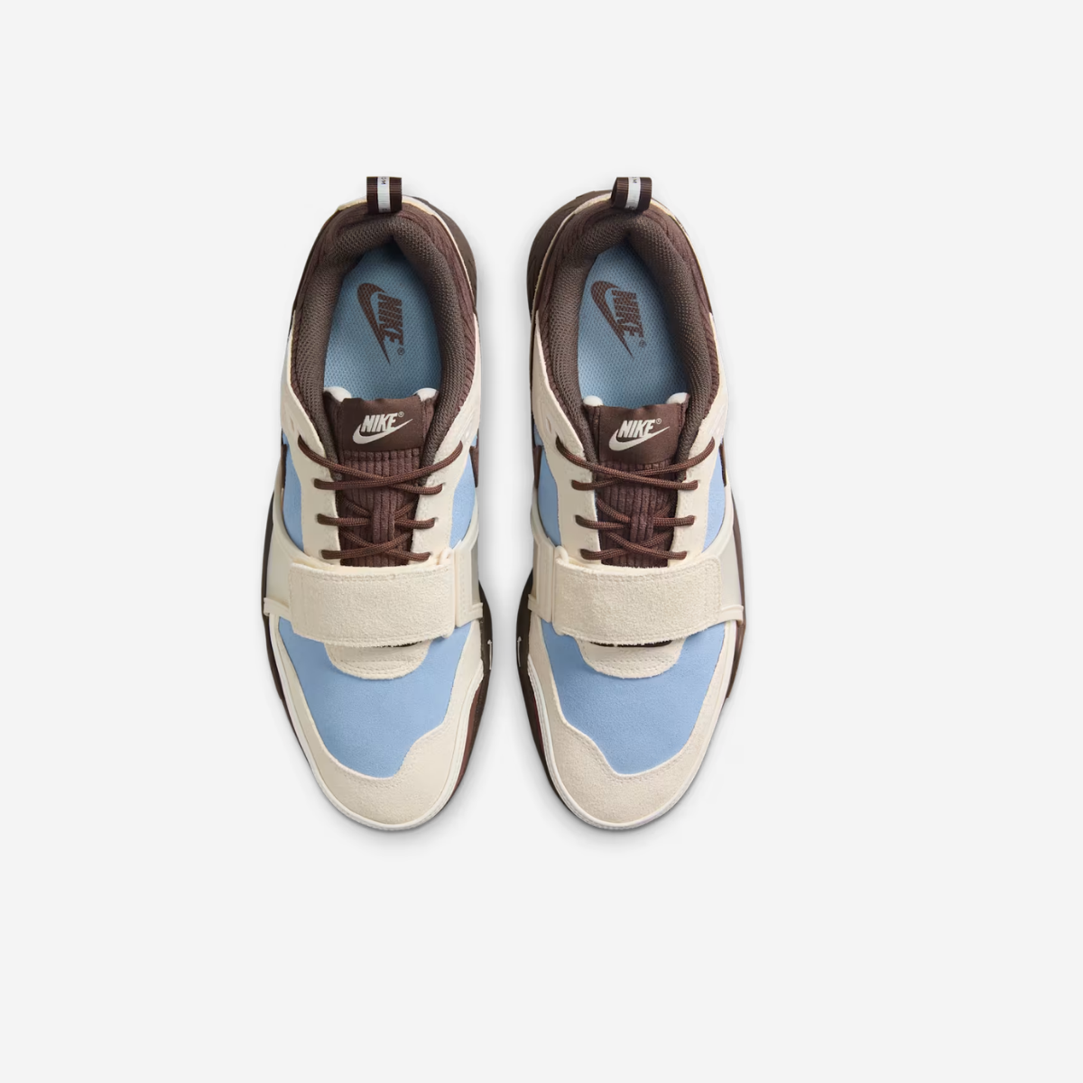 NIKE ZOOM FIELD JAXX X TRAVIS SCOTT