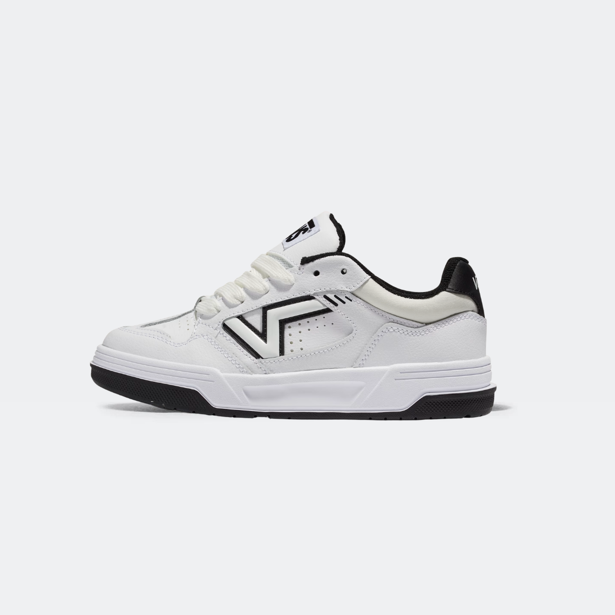 VANS UPLAND WHITE/BLACK