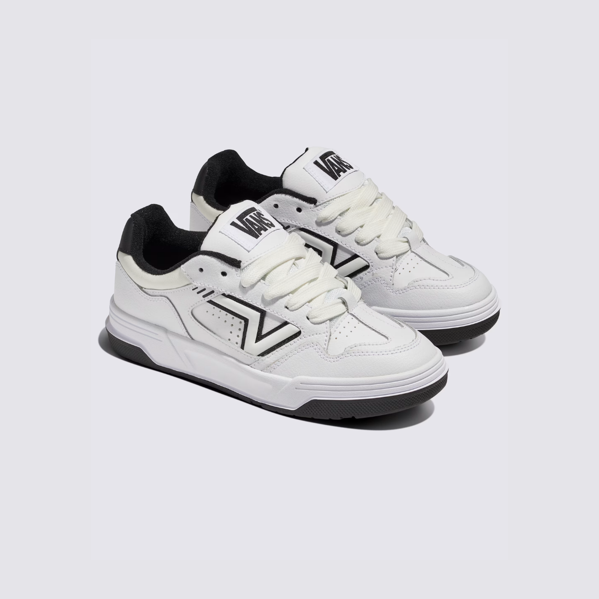 VANS UPLAND WHITE/BLACK