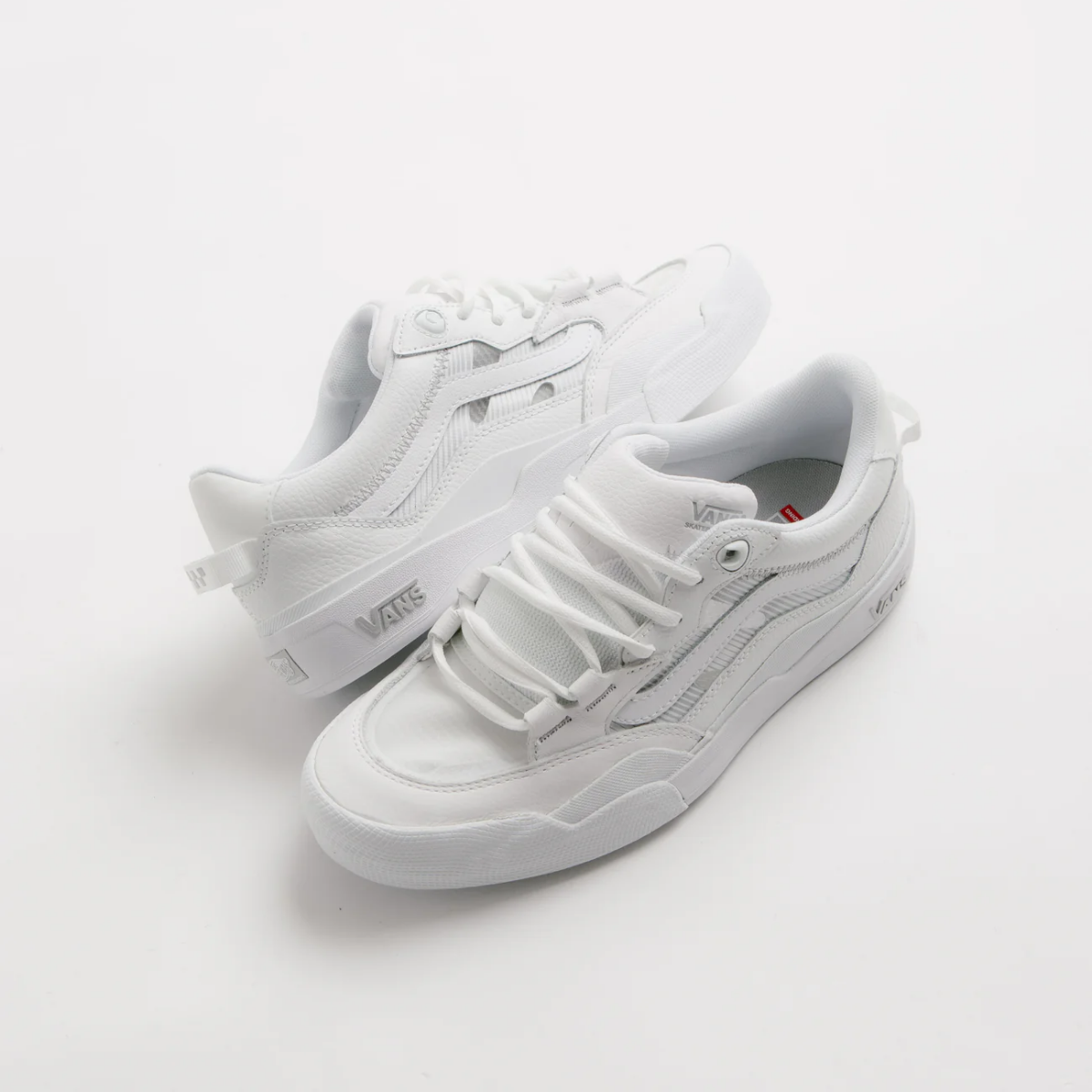VANS WAYVEE TRIPLE WHITE