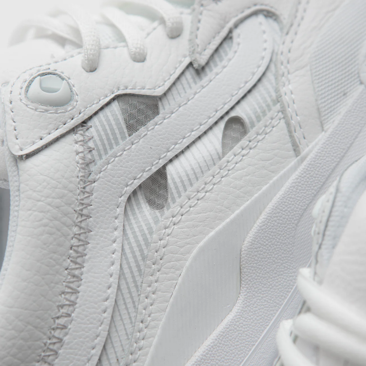 VANS WAYVEE TRIPLE WHITE